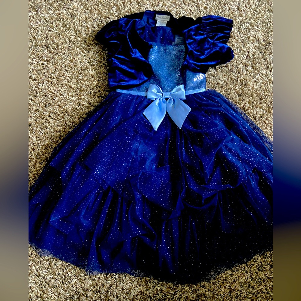 Girl’s blue velvet dress- size 12